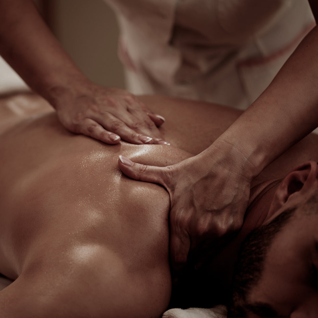 Sportovní a lymfatická masáž